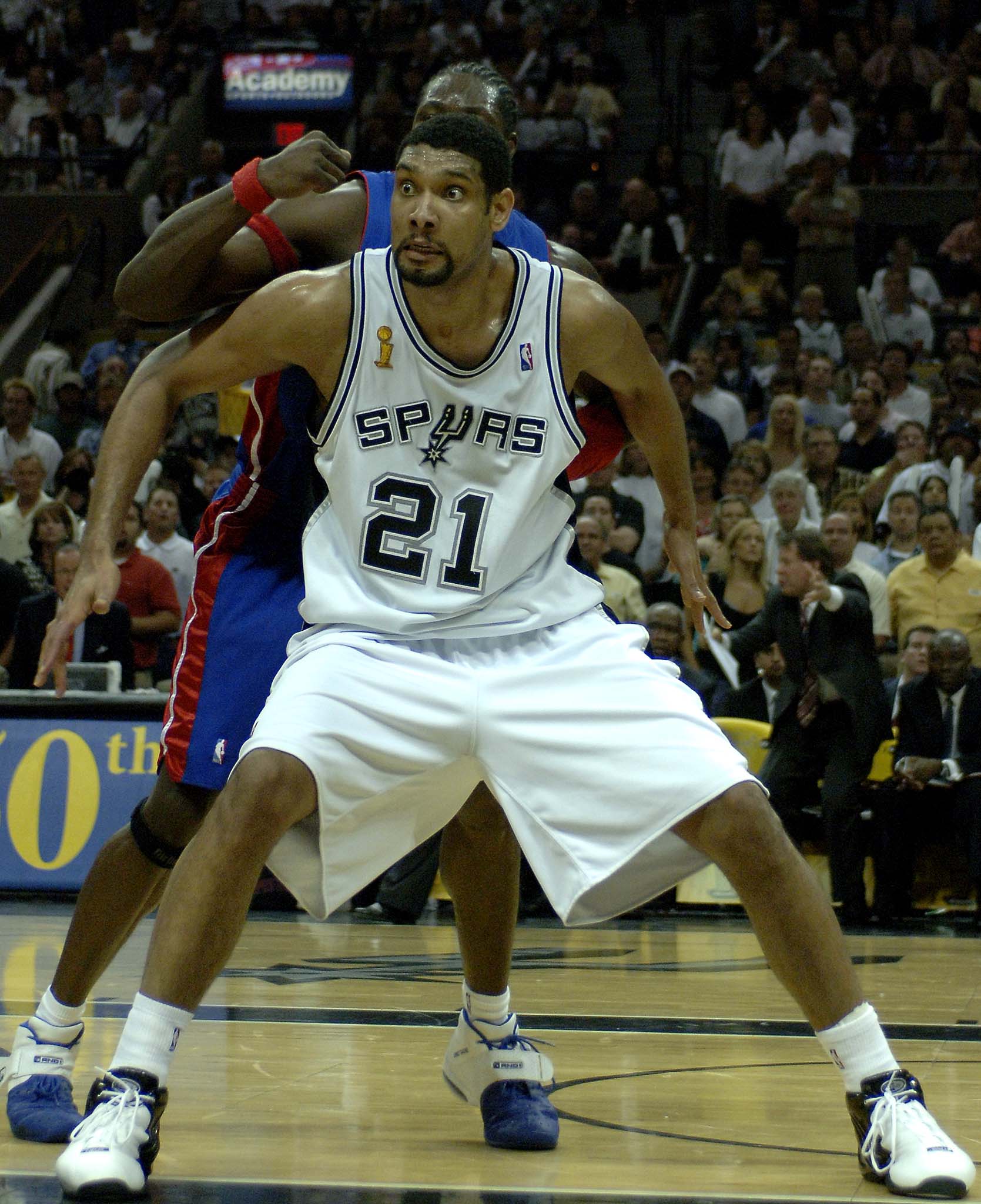 斯洛特：布拉德利对维尼修斯防得很好，我们几乎已做到极限（斯洛特：布拉德利很好地遏制了维尼修斯，我们已发挥到极致）