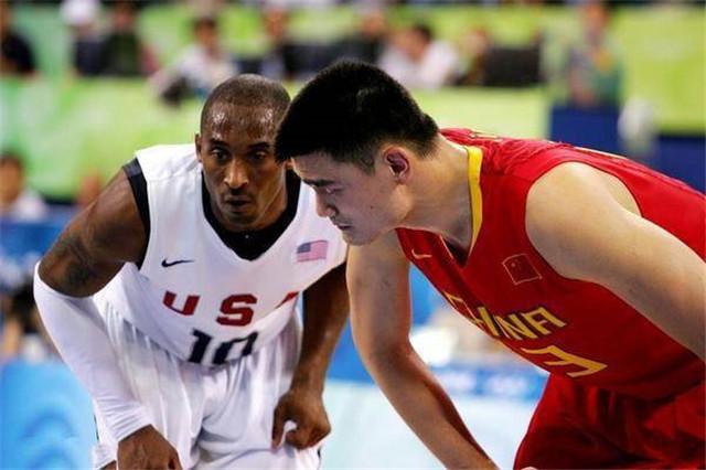 南安普顿不敌普雷斯顿后，后卫内森-伍德与本队球迷发生口角（南安普顿输给普雷斯顿后，后卫内森-伍德与本方球迷爆发口角）