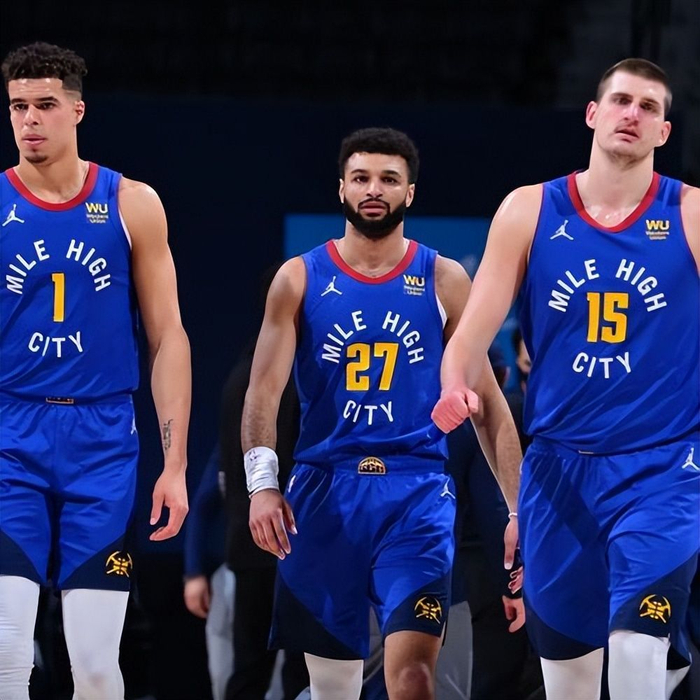 穆帅：本菲卡占绝对优势，但这场比赛连20分钟有效时间都没（穆帅：本菲卡占优，但全场有效比赛时间不足20分钟）