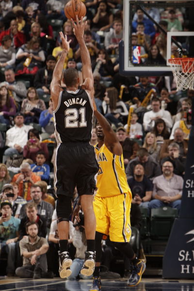 林诗栋说感谢大哥大姐莎头绷不住了林诗栋发言莎头表情亮了（林诗栋发言致谢大哥大姐，莎头绷不住笑容亮起）