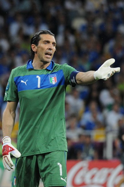 英媒：日本侵略者照片事件是个失误，布莱顿和英超此前都不了解此事