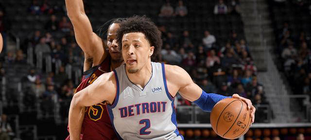 斯科特：佩德里是我最喜欢的球员之一；我更喜欢踢8号位（斯科特：佩德里是我最欣赏的球员之一，我更倾向出任8号位）